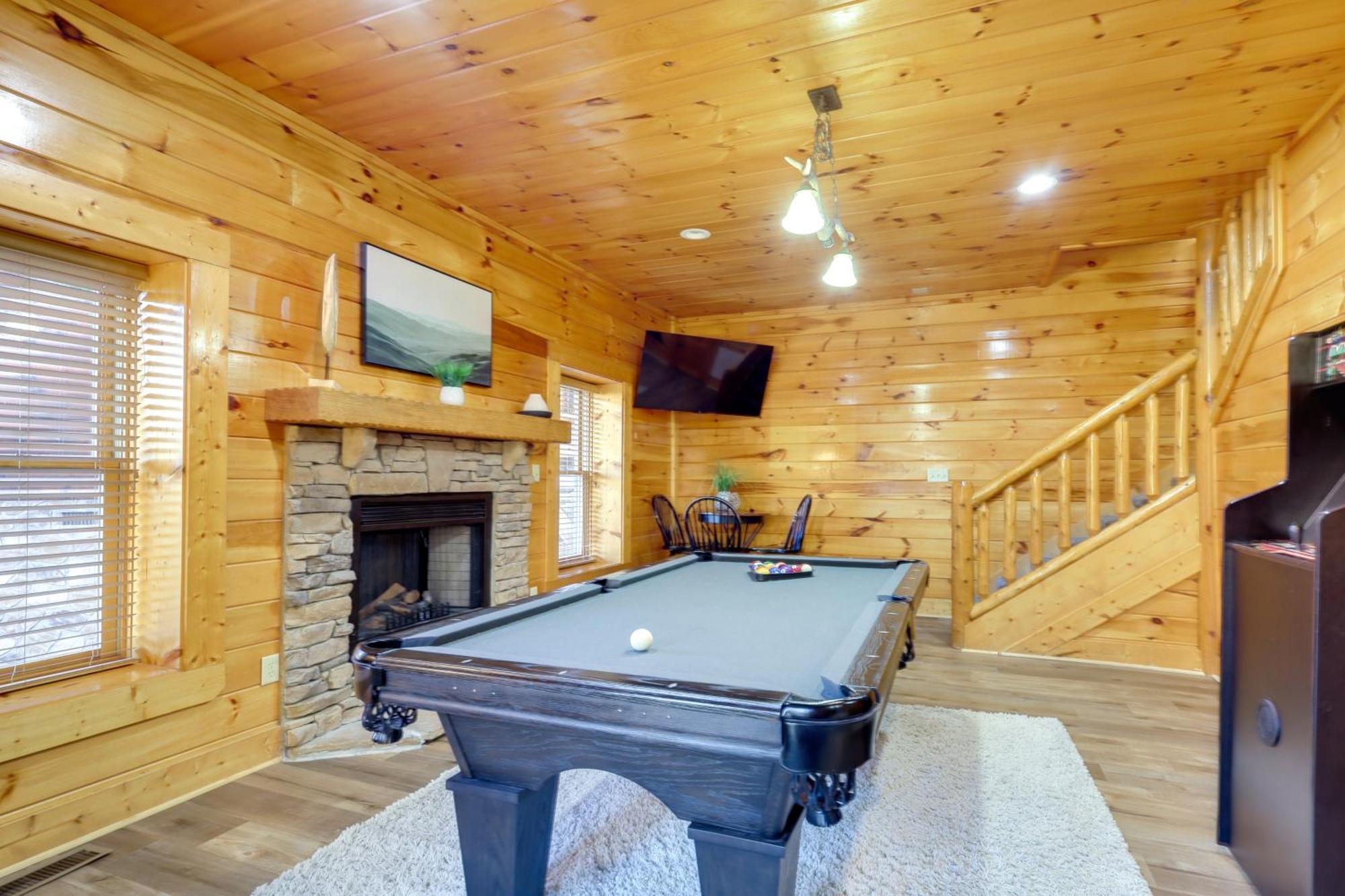 Pigeon Forge Cabin Rental With Decks And Hot Tub! Dış mekan fotoğraf