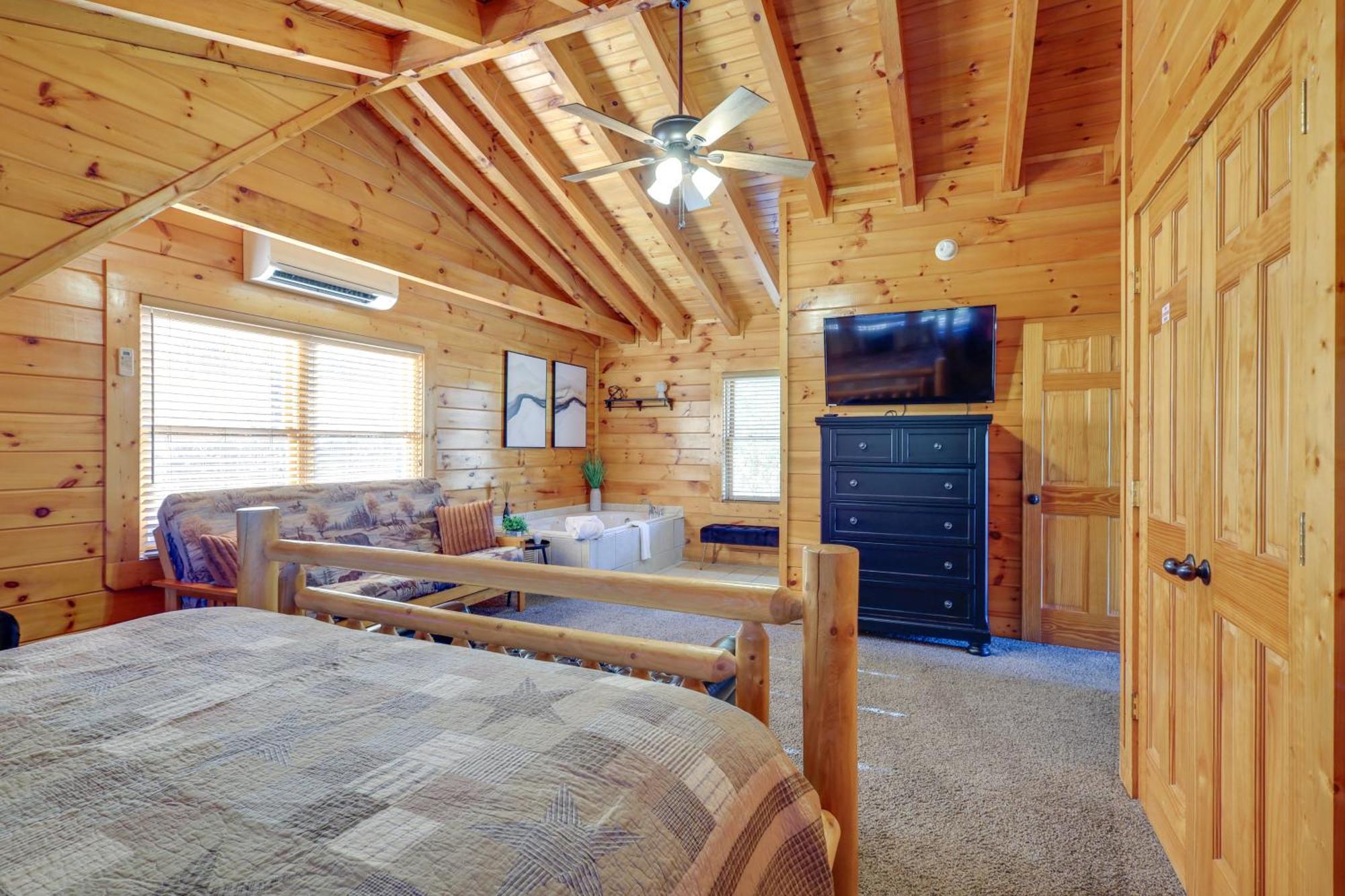 Pigeon Forge Cabin Rental With Decks And Hot Tub! Dış mekan fotoğraf